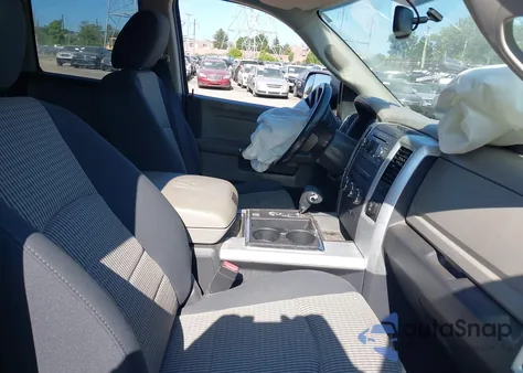 2011 Dodge Ram 1500 z USA, uszkodzony, nr VIN 1D7RV1GT9BS541155